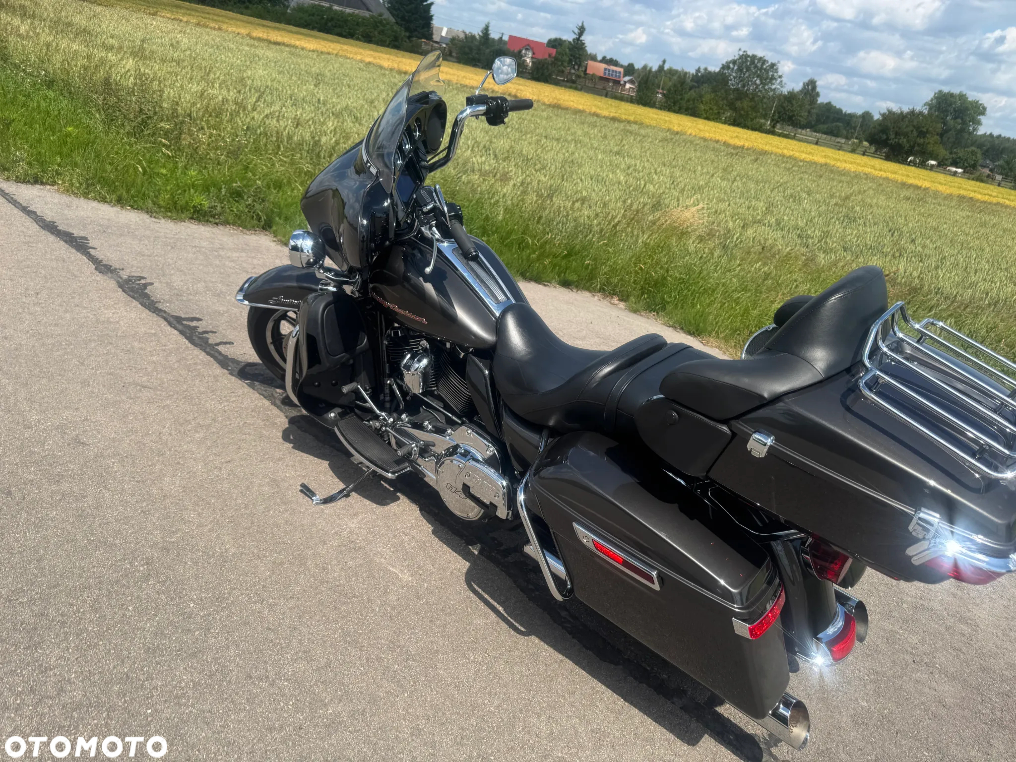 Harley-Davidson Touring Ultra Limited - 3