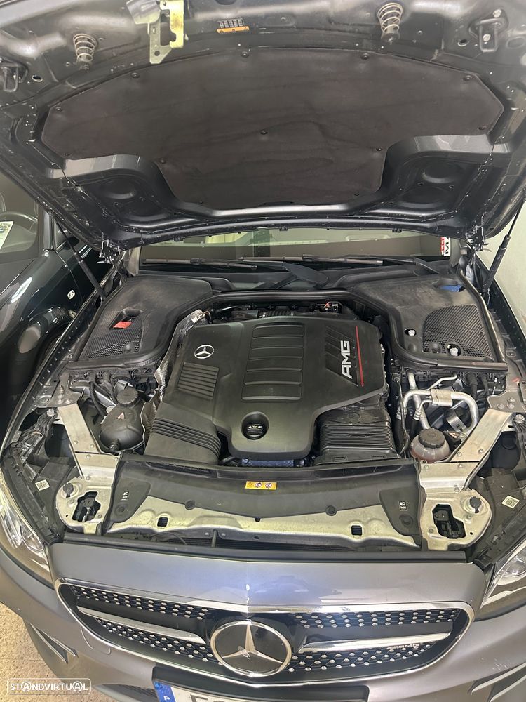 Mercedes-Benz E 53 AMG 4-Matic+ - 12