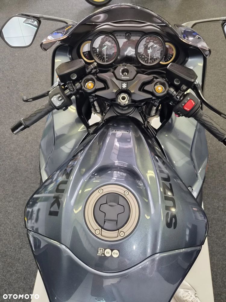 Suzuki Hayabusa - 26