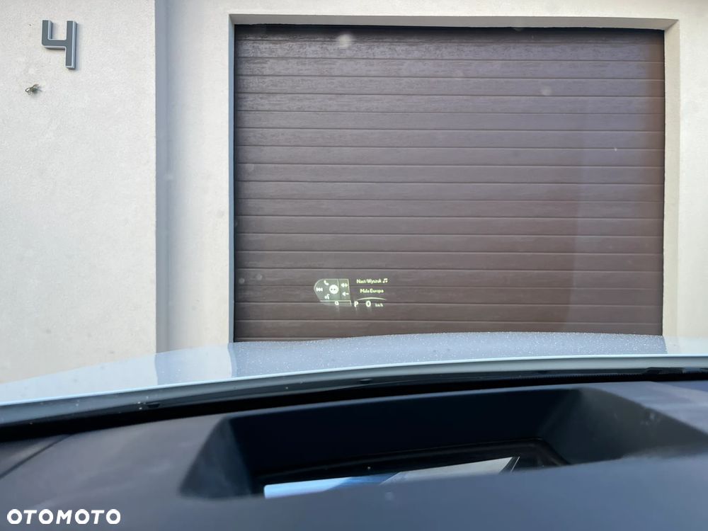 Lexus RX 450h+ Omotenashi - 31