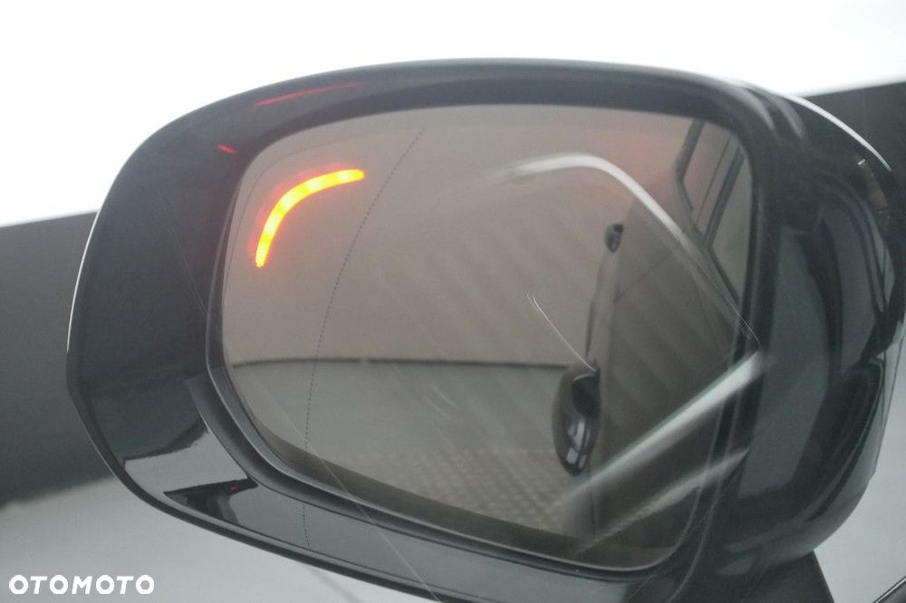 Volvo XC 90 - 36