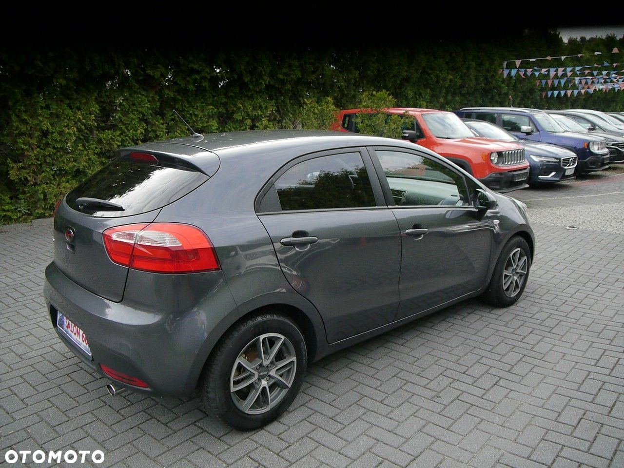 Kia Rio - 14