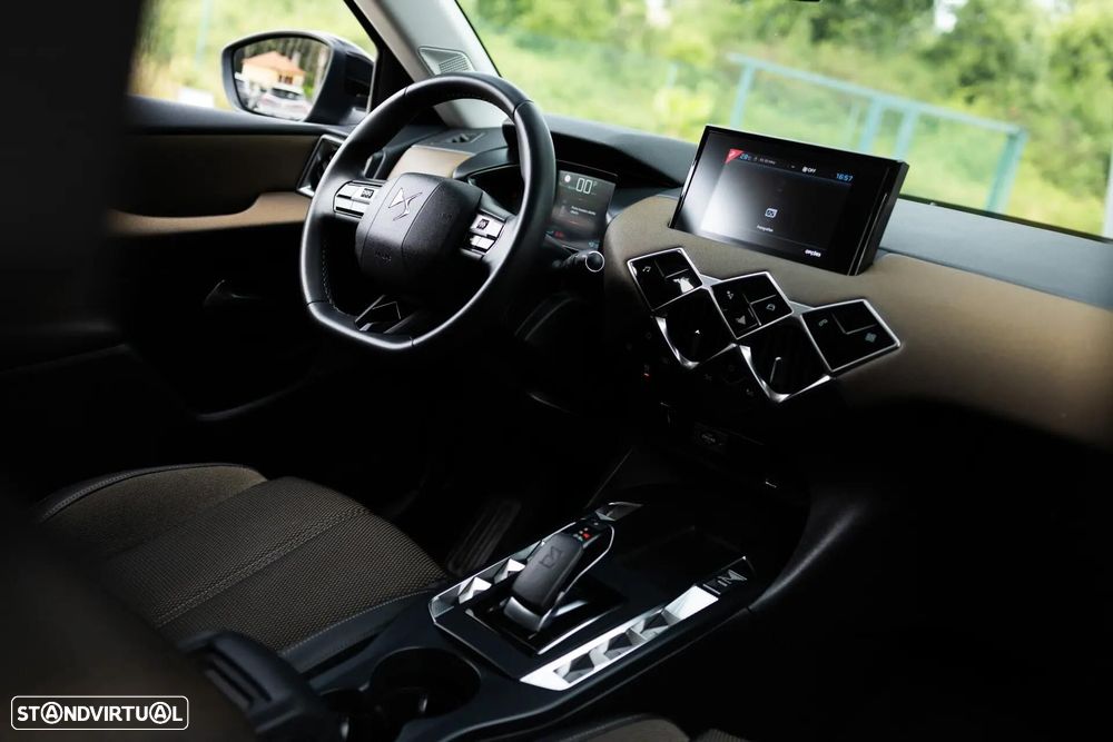 DS DS3 Crossback E-Tense Performance Line - 25