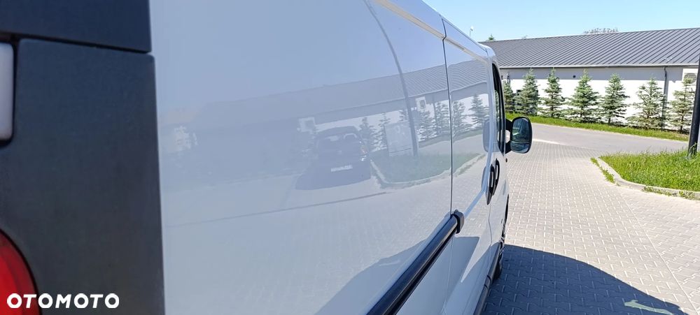Opel Vivaro - 17