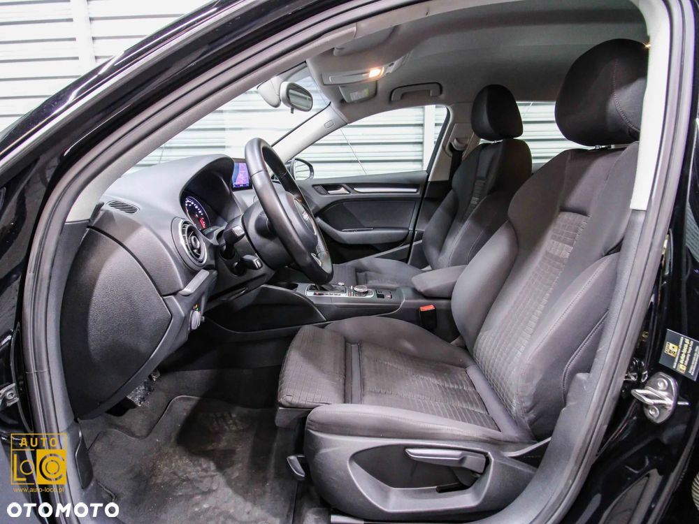 Audi A3 Sportback 1.8 TFSI S tronic S line Sportpaket - 12