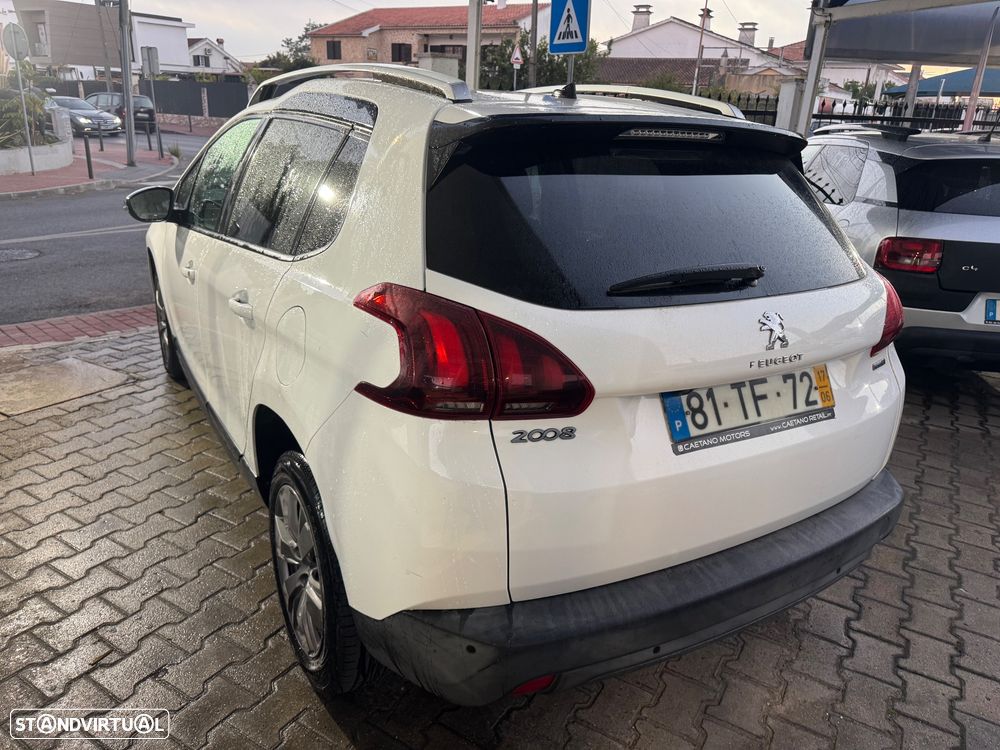 Peugeot 2008 1.2 PureTech Style - 5