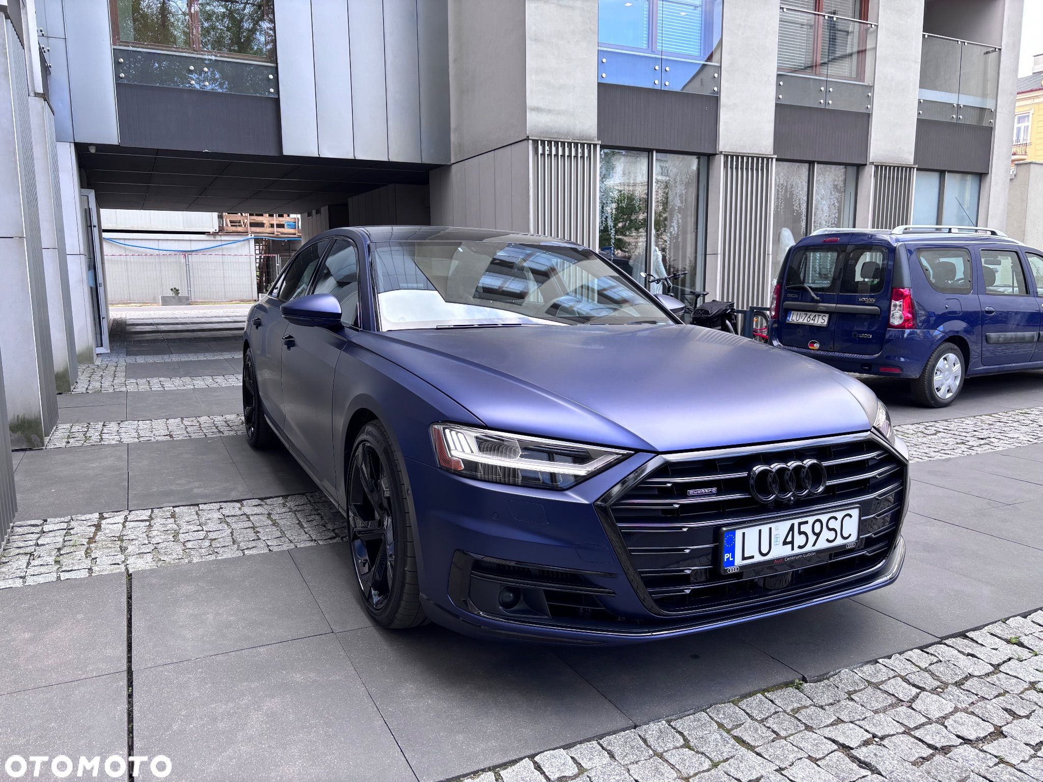 Audi A8 - 1