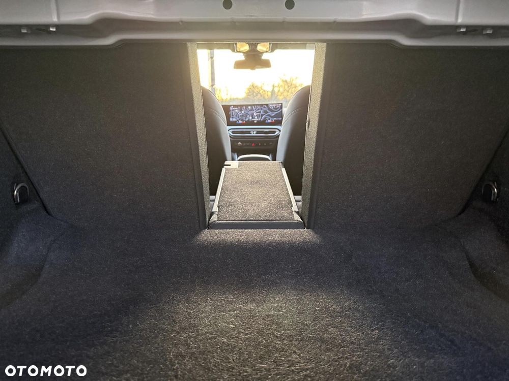 BMW Seria 3 320i Advantage sport - 14