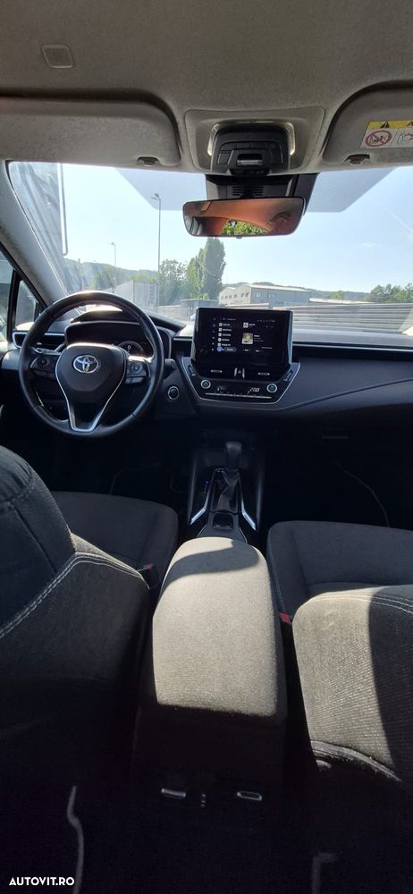 Toyota Corolla 1.8 HSD Business - 16