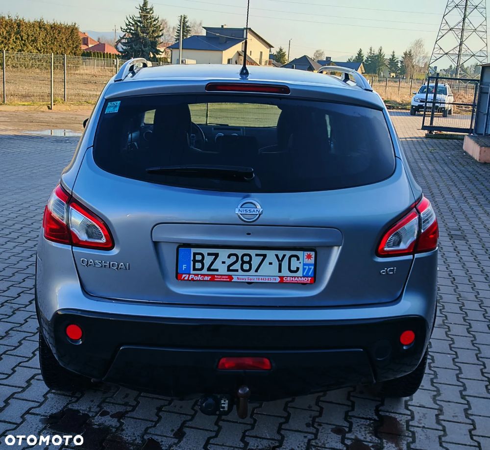 Nissan Qashqai 2.0 dCi 4 x 4 DPF tekna - 5