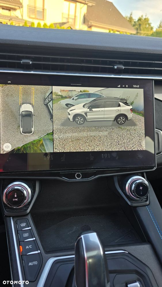 Lynk & Co 01 PHEV - 30