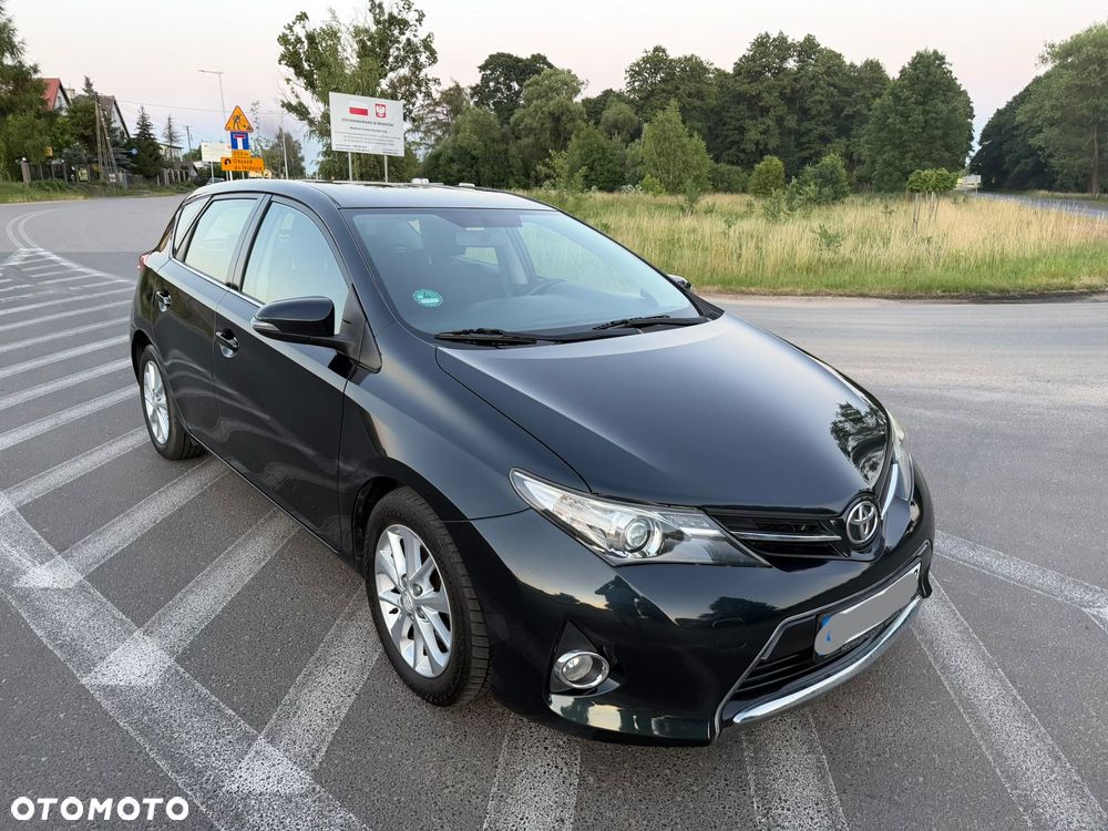 Toyota Auris 2.0 D-4D Dynamic - 25