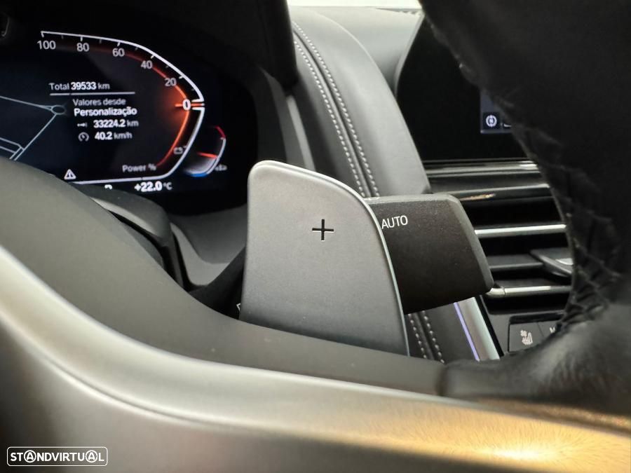 BMW 840 d xDrive Pack M - 29