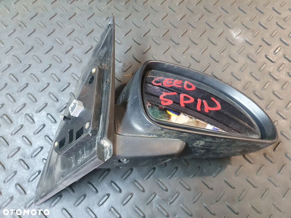 LUSTERKO PRAWE 5 PIN KIA CEED I 06-12 EUROPA - 3