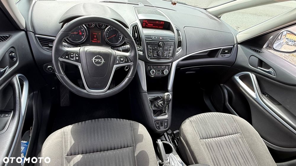 Opel Zafira Tourer 1.8 Selection - 23