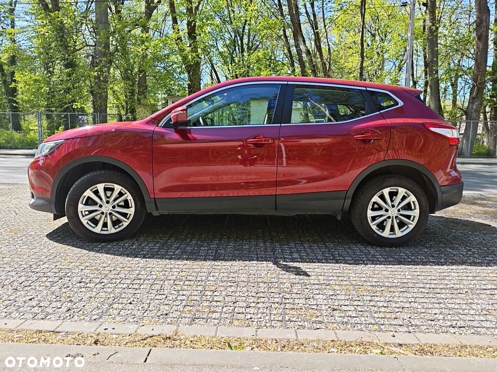 Nissan Qashqai 1.2 DIG-T Visia EU6 - 1