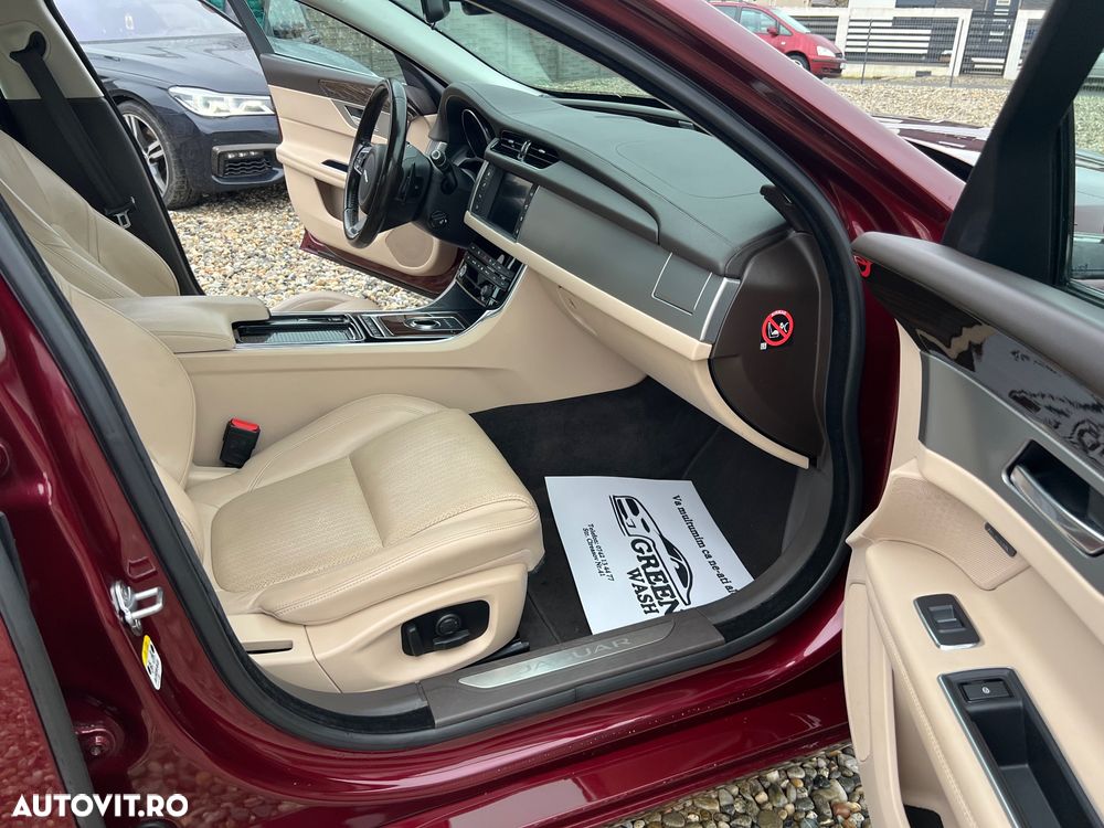Jaguar XF 20d Aut. Prestige - 8