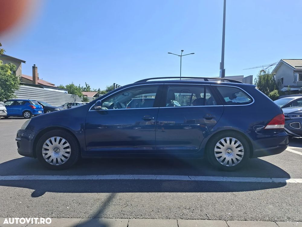 Volkswagen Golf - 3