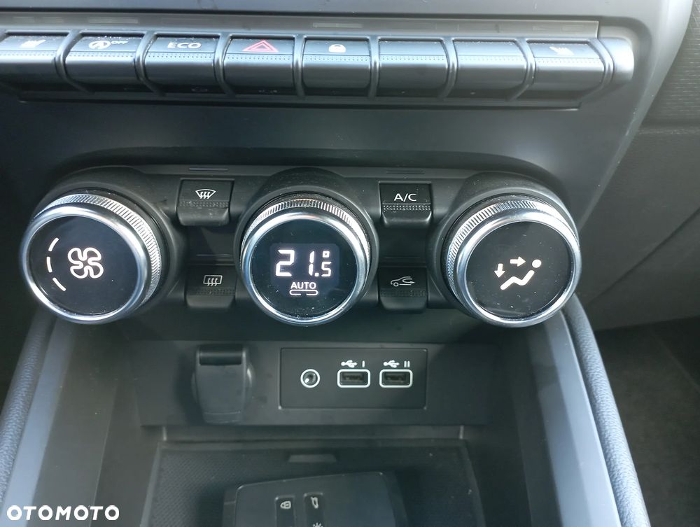 Mitsubishi Colt 1.0T Intense Style Cold - 20