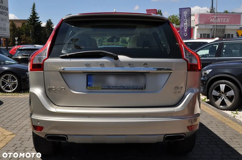 Volvo XC 60 D4 AWD Summum - 10