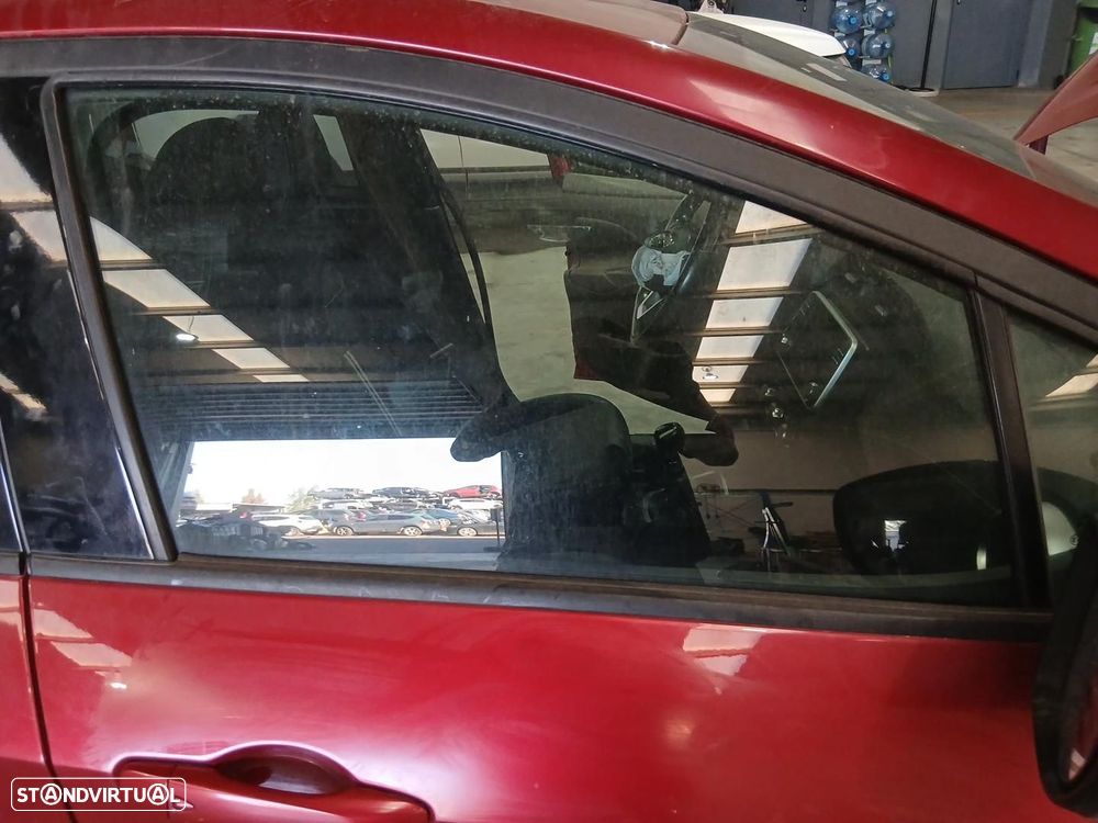 Vidro porta frente direita NISSAN Micra V (K14) - 1