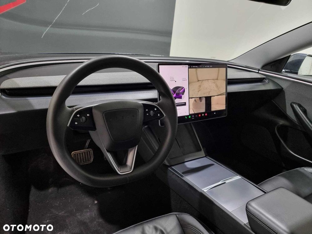 Tesla Model 3 - 17
