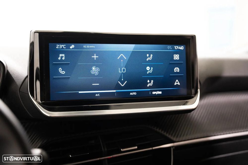 Peugeot 2008 1.2 PureTech Active - 18