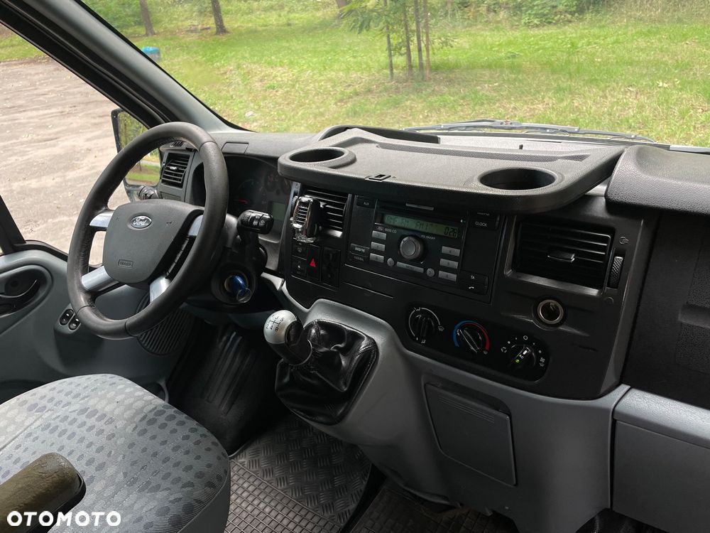 Ford Transit - 7