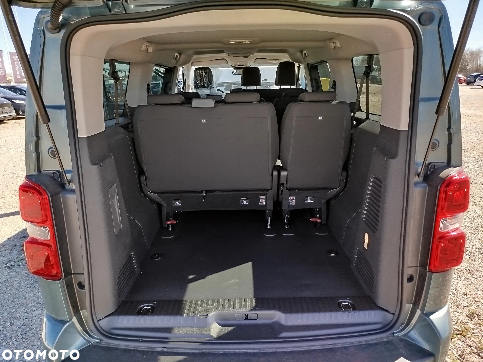 Toyota Proace Verso 2.0 D4-D Long VIP - 15