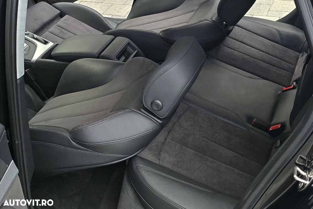 Audi A4 Avant 2.0 TDI ultra S tronic - 20