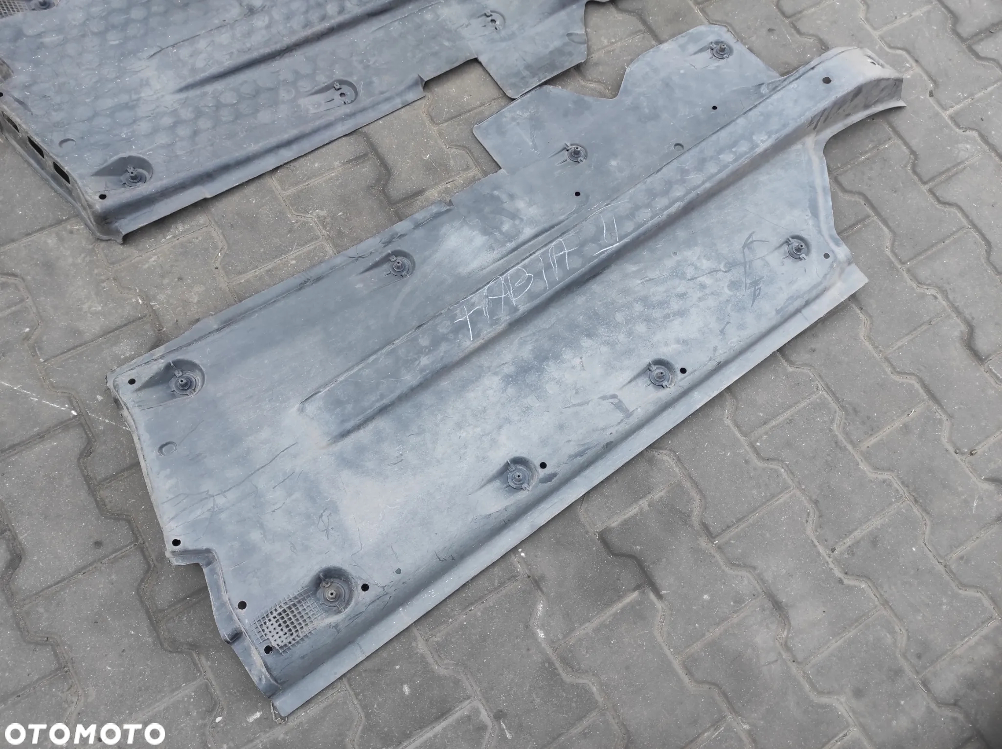 SKODA FABIA 2 ROOMSTER VW POLO 4 5 OSŁONA PODWOZIA LEWA PRAWA 6Q0825202N 6Q0825201N WYSYŁKA !!!! - 4