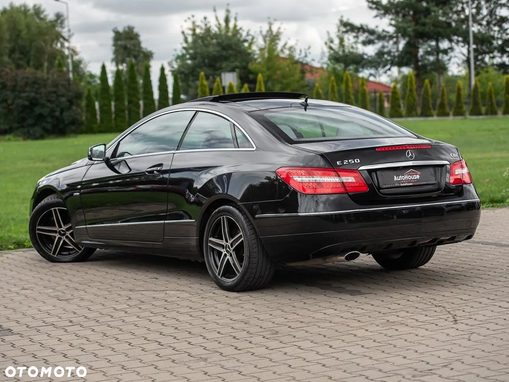 Mercedes-Benz Klasa E 250 CDI 4-Matic BlueEff - 8