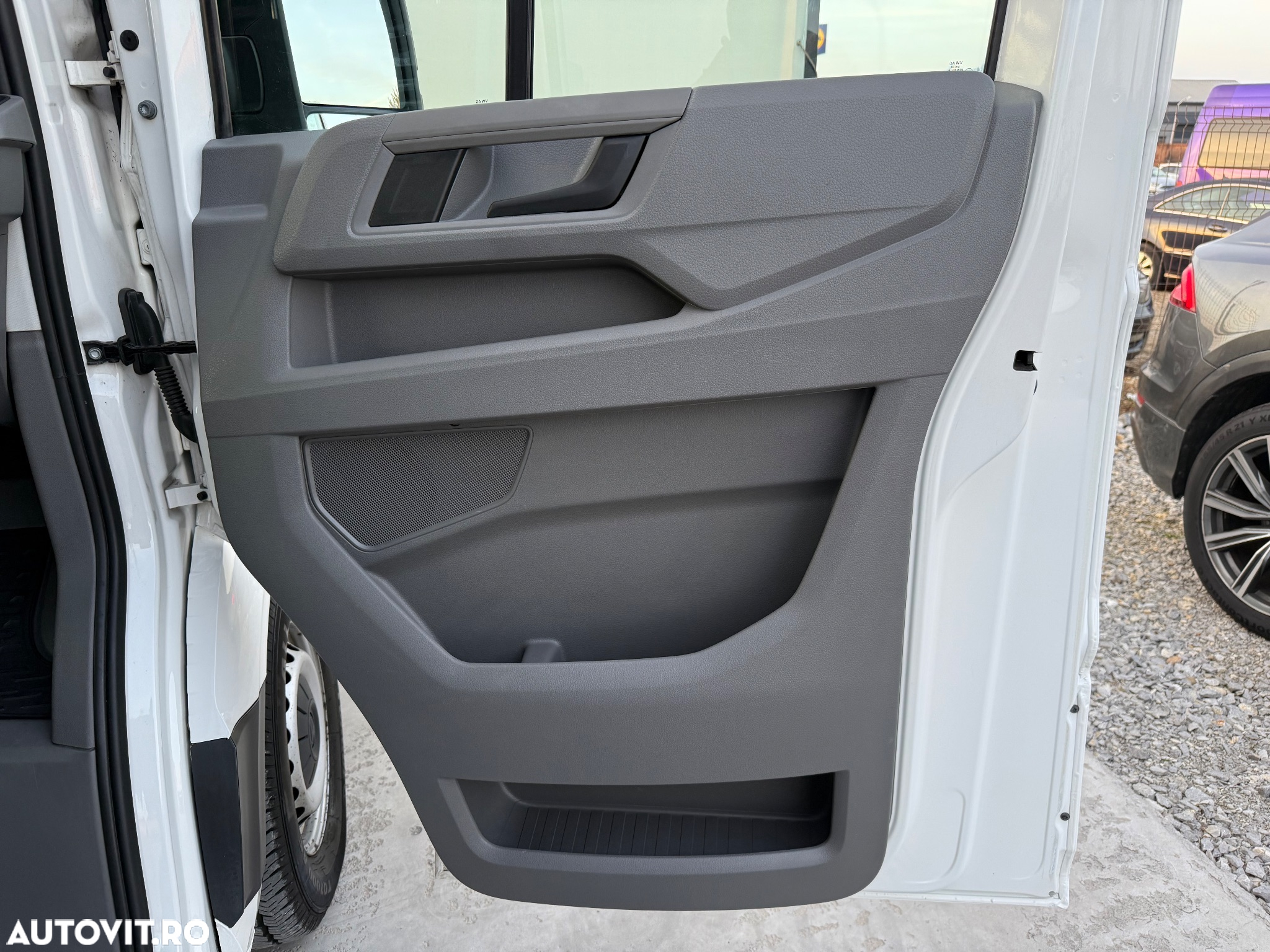 Volkswagen Crafter - 17