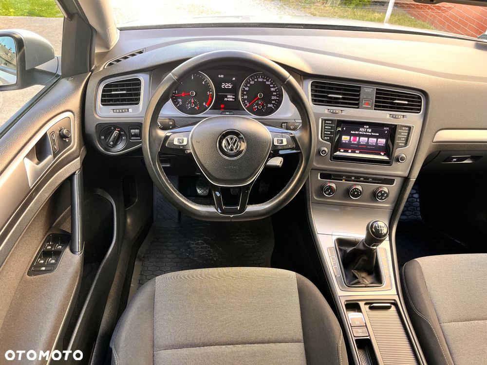 Volkswagen Golf 1.6 TDI Trendline - 9