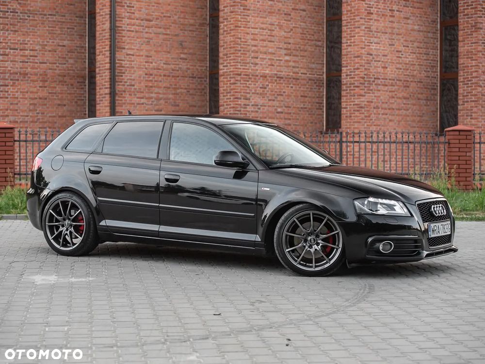 Audi A3 Sportback 2.0 TFSI (DSG) S tronic S line Sportpaket plus - 3