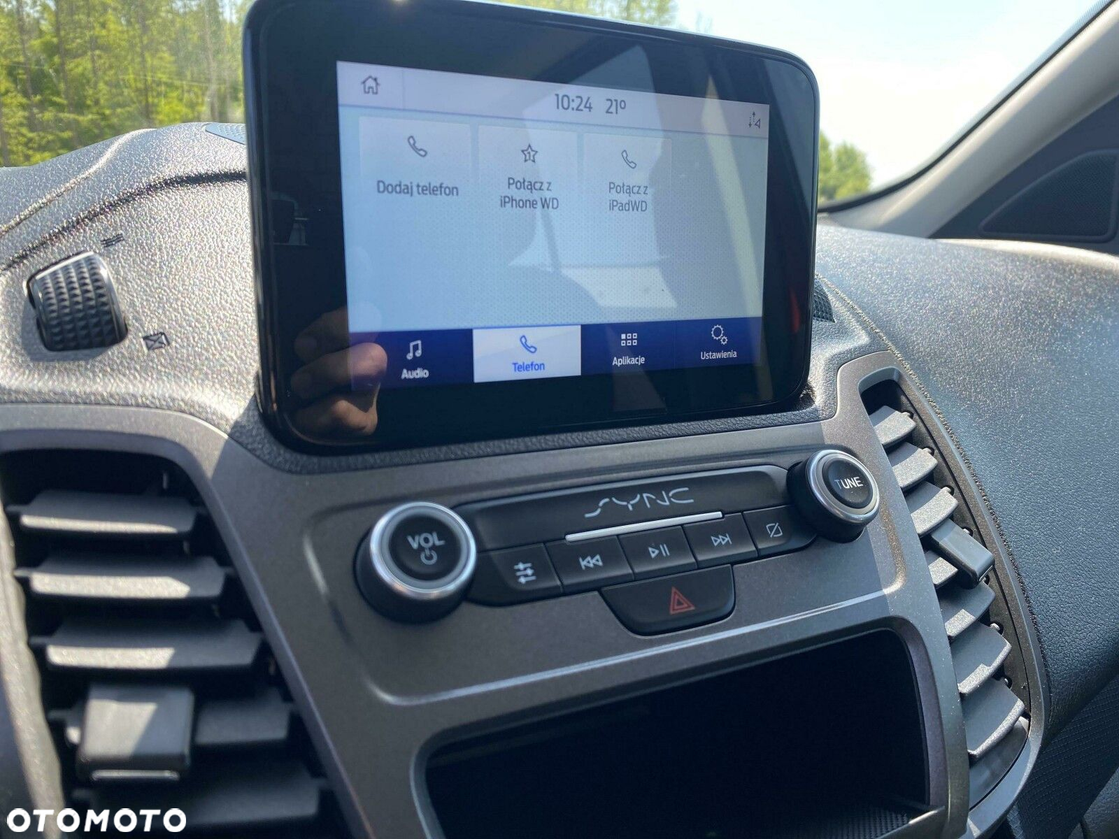 Ford Transit Connect - 26