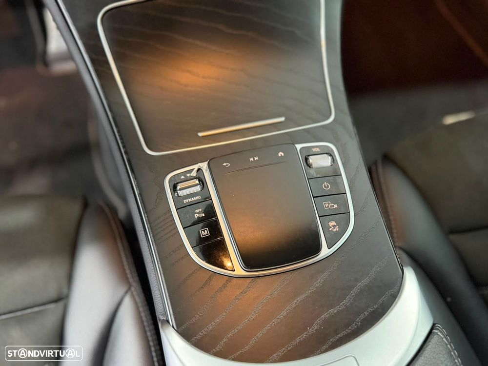 Mercedes-Benz GLC 300 e Coupé 4Matic - 11