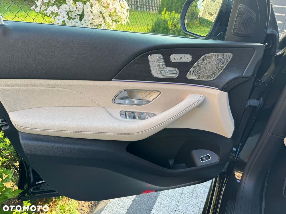 Mercedes-Benz GLE 400 d 4Matic 9G-TRONIC AMG Line - 10