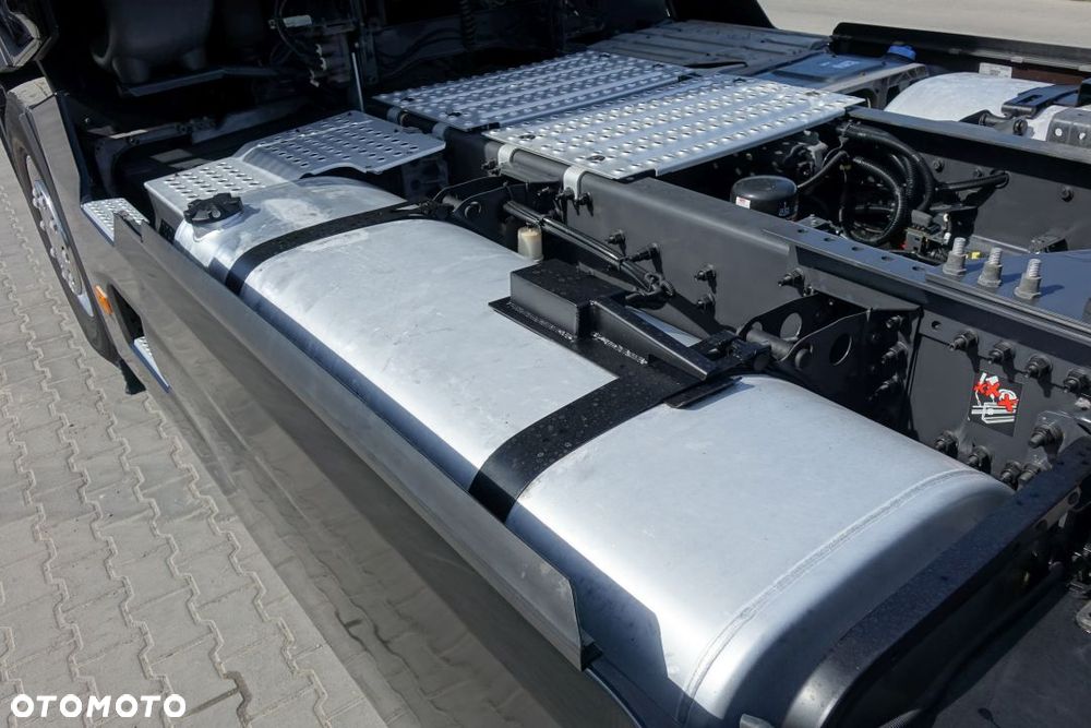 Renault GAMA T520 COMFORT / HIGH SLEEPER /  EURO 6 / STANDARD / AUTOMAT / LODÓWKA / 2 ZBIORNIKI - 11
