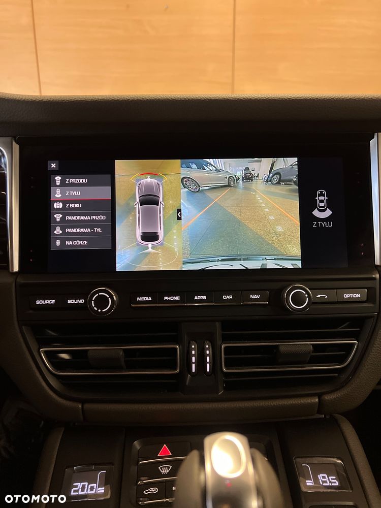 Porsche Macan - 20