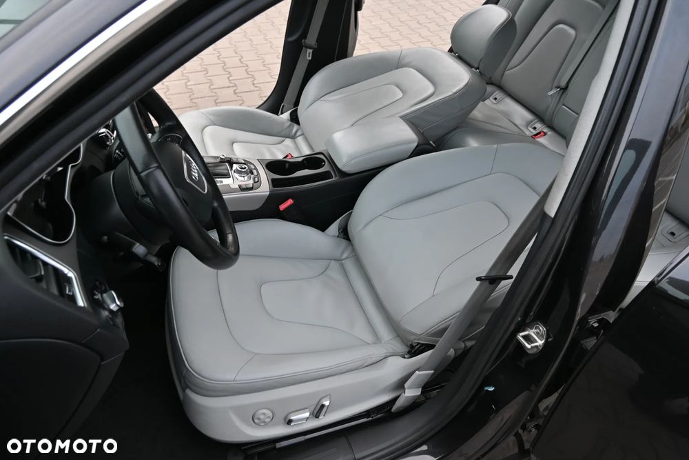 Audi A4 Avant 2.0 TFSI quattro S tronic S line Sportpaket - 29