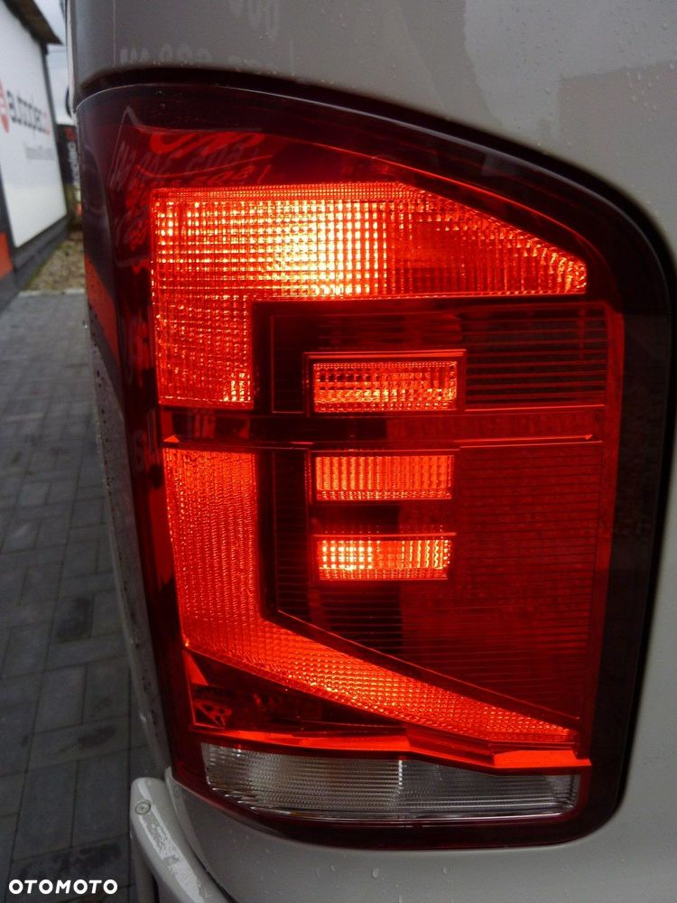 Volkswagen Transporter - 37