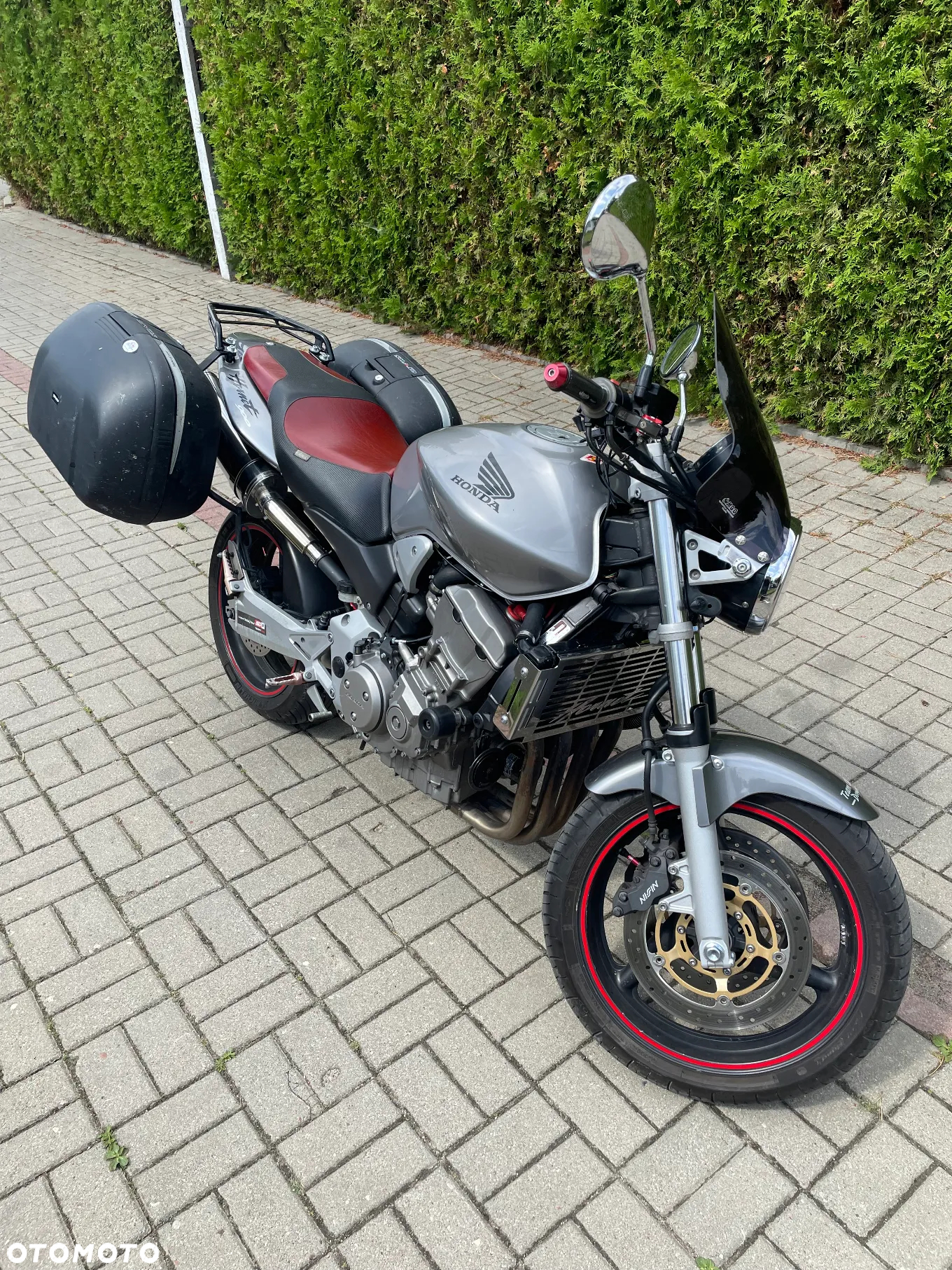 Honda Hornet - 12