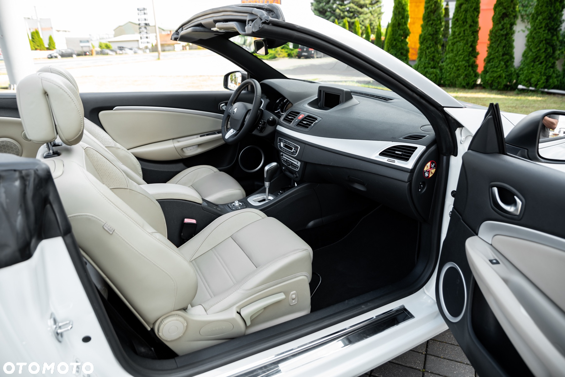 Renault Megane 2.0 140 CVT Coupe-Cabriolet Dynamique - 24