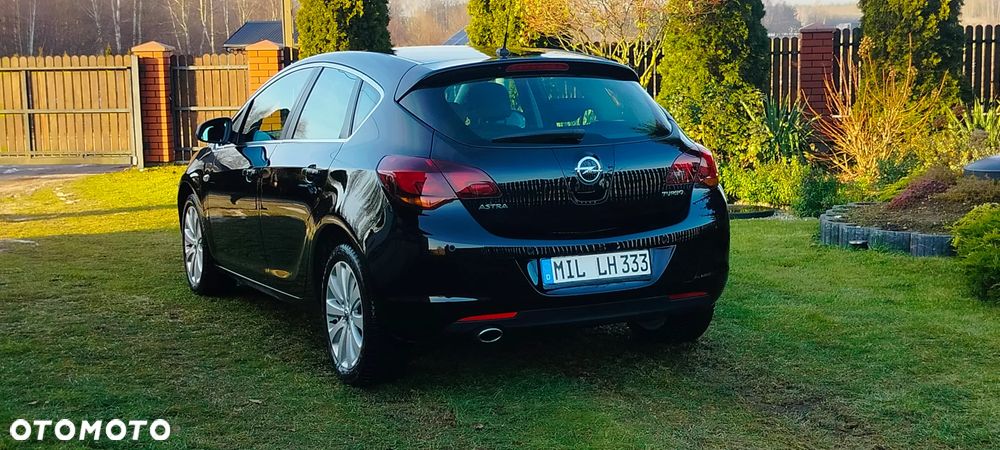 Opel Astra - 3