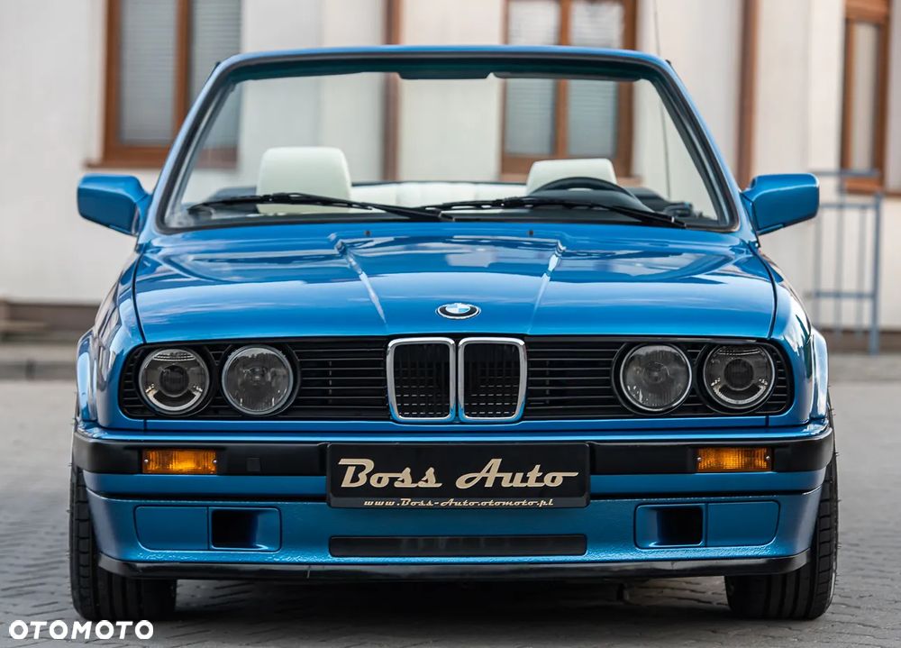 BMW Seria 3 325i - 4