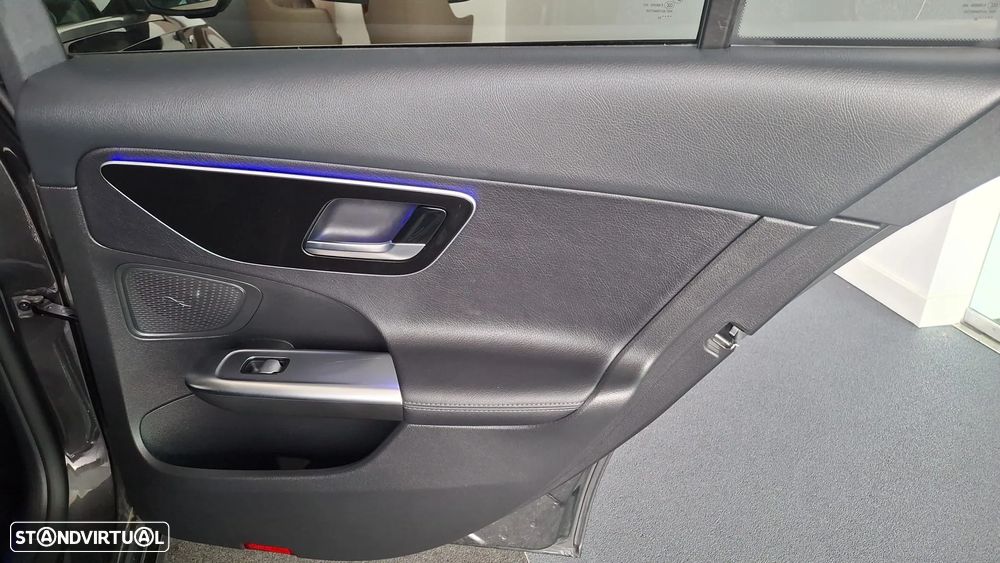 Mercedes-Benz C 300 de Avantgarde - 22