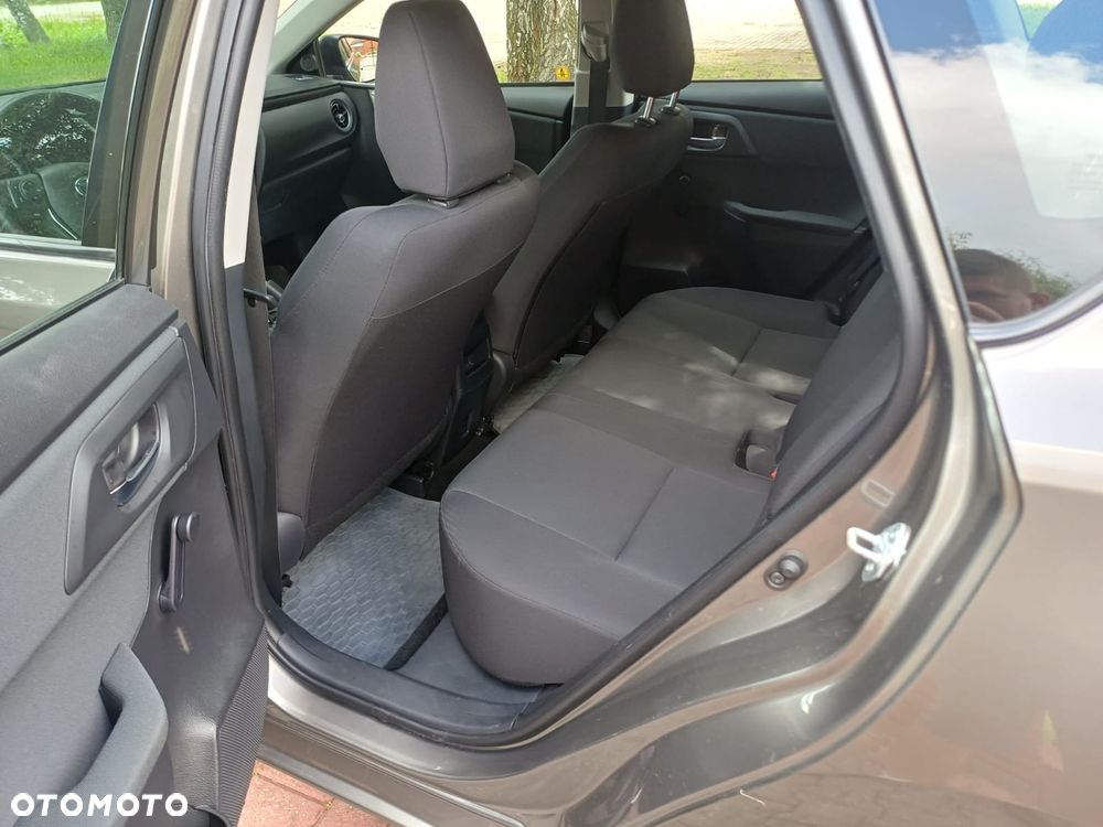 Toyota Auris 1.33 VVT-i Active - 16