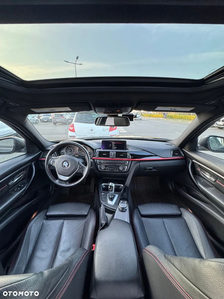 BMW Seria 3 328i xDrive Sport Line - 11