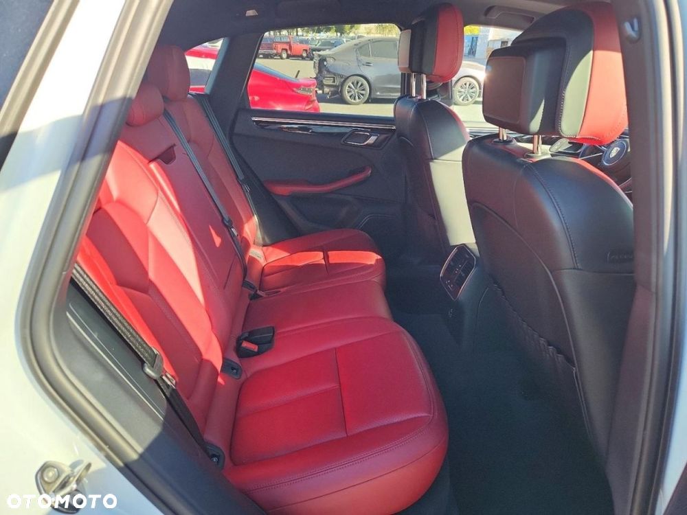 Porsche Macan - 9